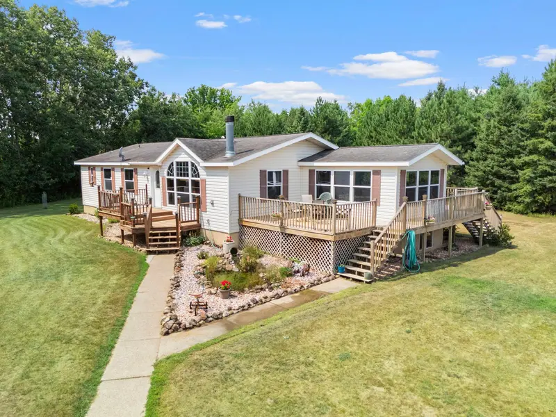 766 14th AVE, Almena, WI 54805