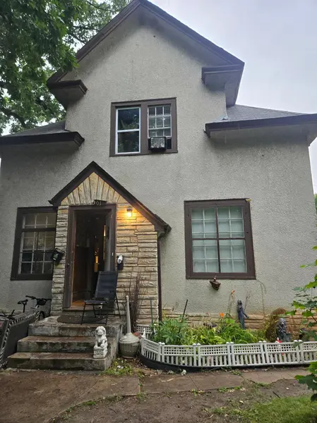 3010 Fremont AVE N, Minneapolis, MN 55411