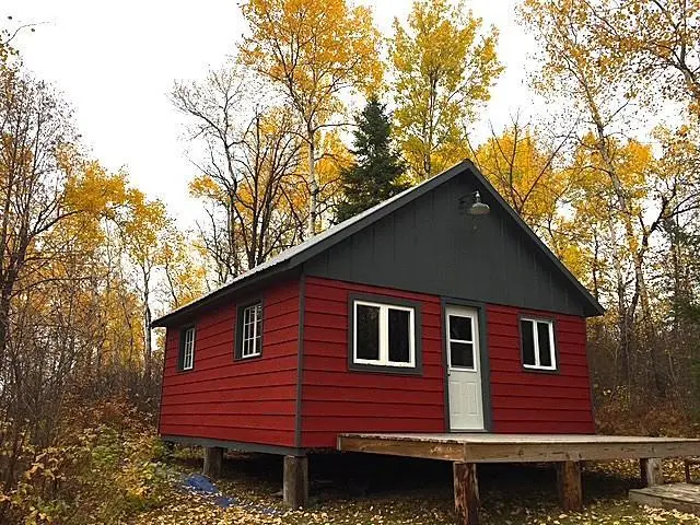 1915 Lynx IS, International Falls, MN 56649