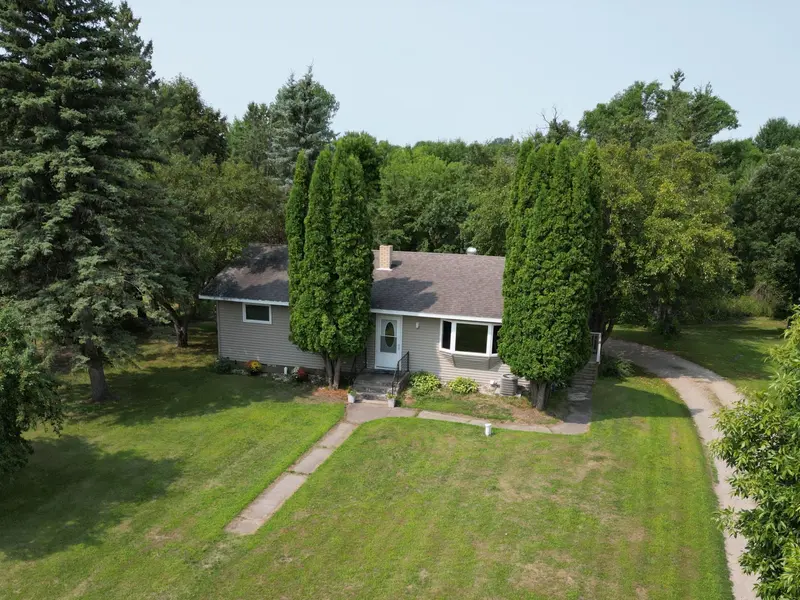 1213 Riverside DR, Detroit Lakes, MN 56501