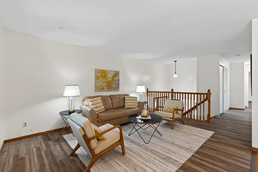 1010 E 145th ST, Burnsville, MN 55337