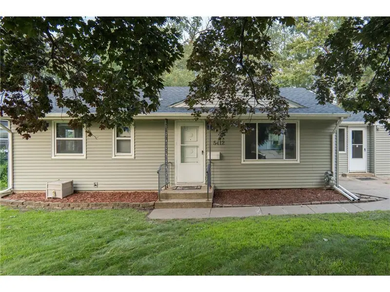 5412 Maryland AVE N, Crystal, MN 55428
