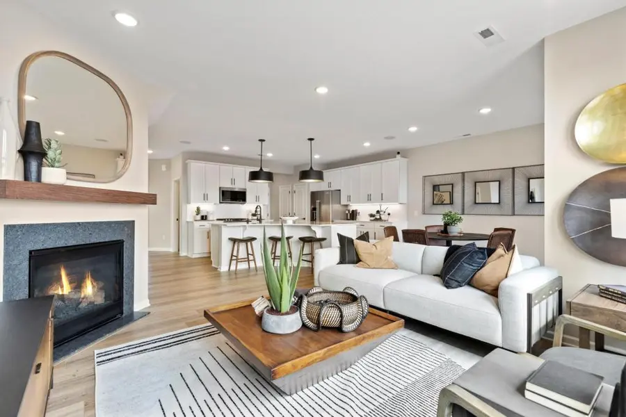 2665 Paddock PATH, Shakopee, MN 55379