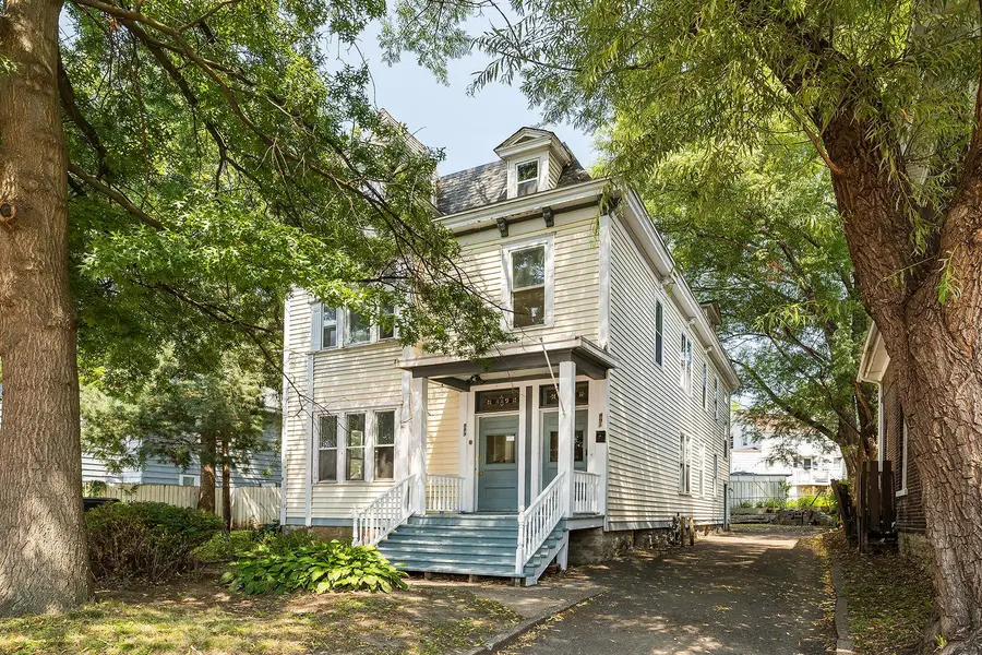 891 Hudson RD, Saint Paul, MN 55106