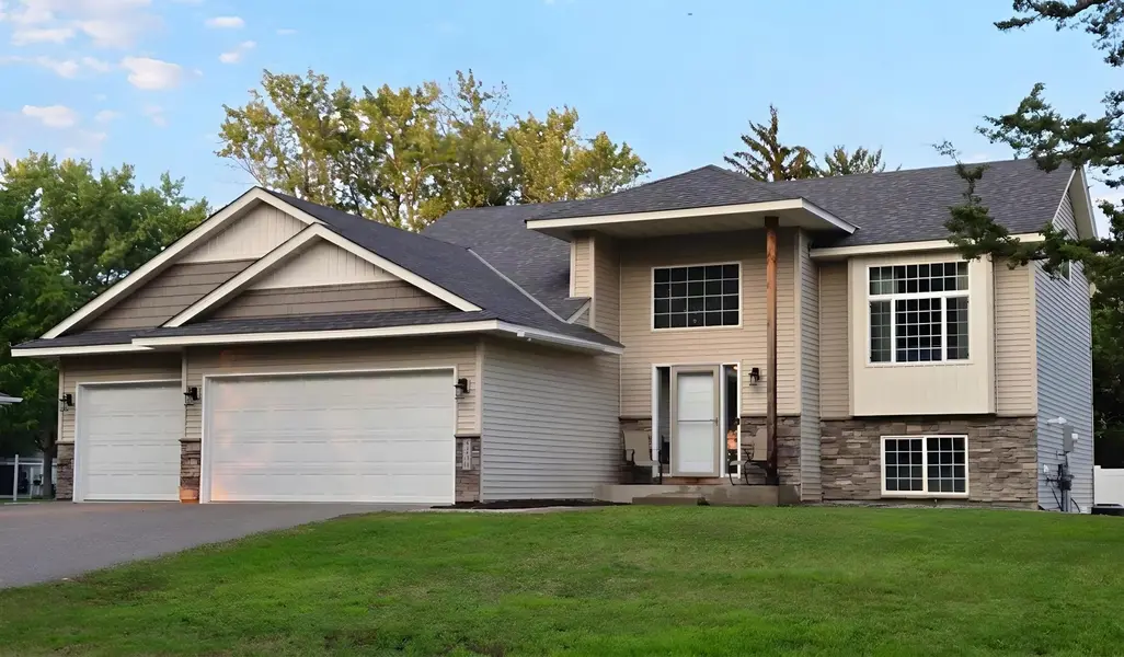 5400 Yukon AVE N, New Hope, MN 55428