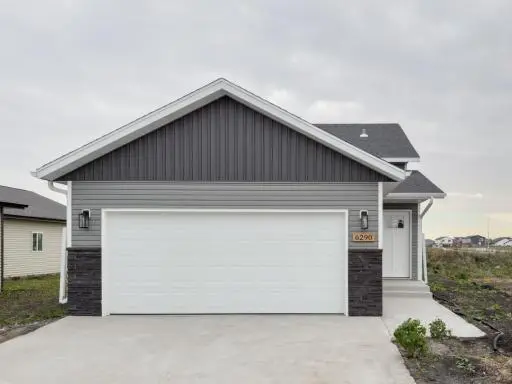 1896 19th AVE N, Wahpeton, ND 58075