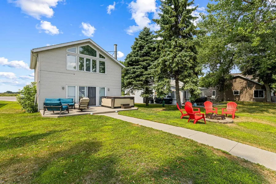 50884 County Highway 9, Pelican Rapids, MN 56572