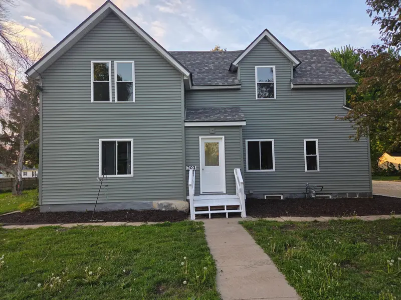 303 E Main ST #Unit #2, Brownsdale, MN 55918
