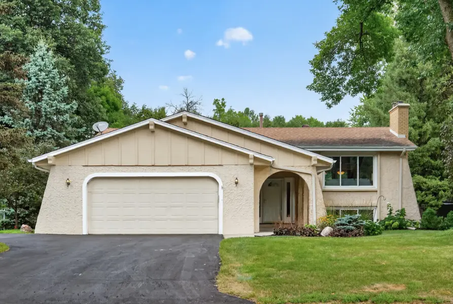 18420 33rd AVE N, Plymouth, MN 55447