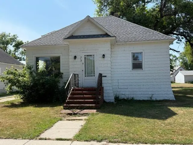 213 11th ST N, Breckenridge, MN 56520