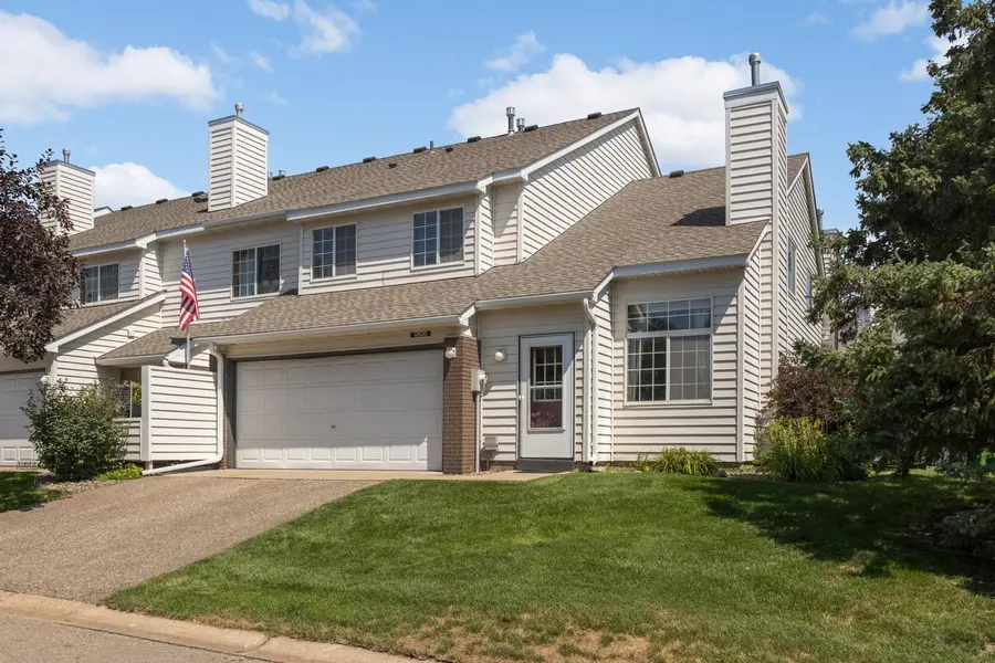 12830 Echo LN, Apple Valley, MN 55124