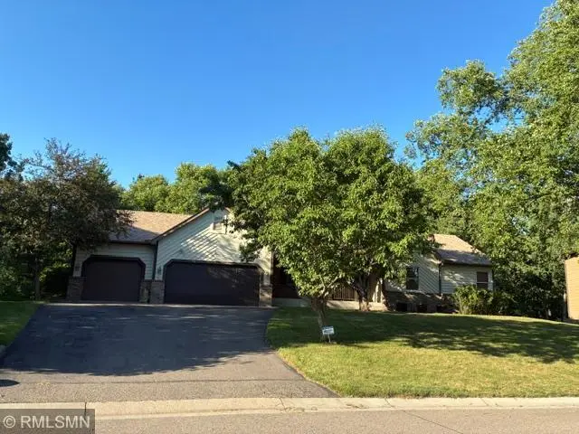 900 Ferndale ST S, Maplewood, MN 55119