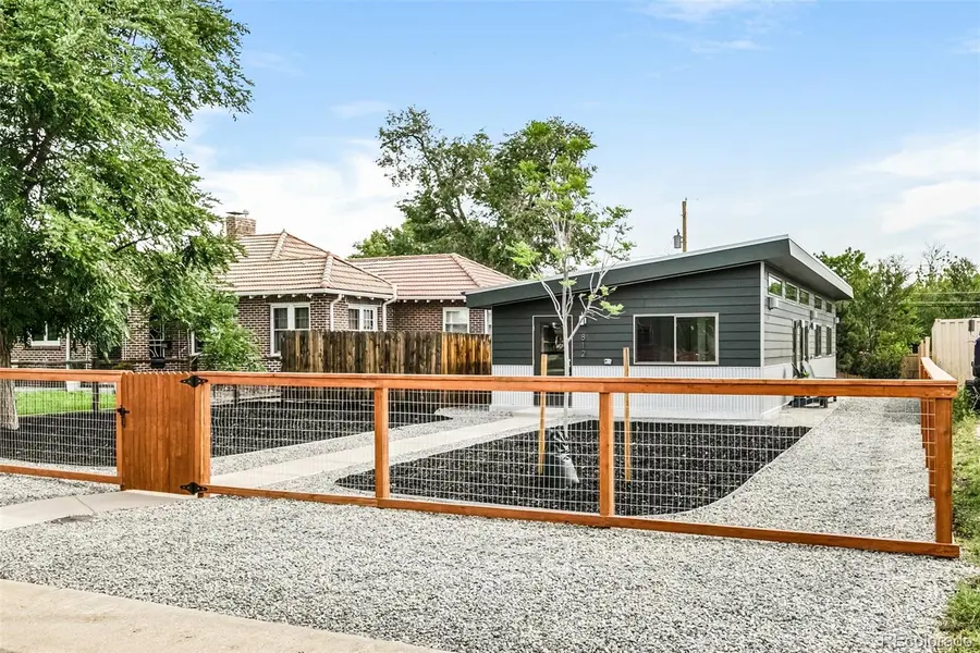812 S Eliot ST, Denver, CO 80219