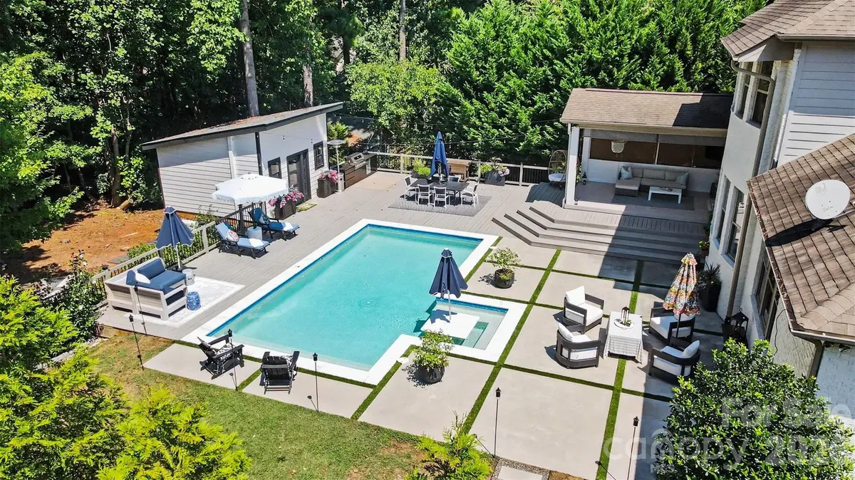 15304 Wyndham Oaks DR, Charlotte, NC 28277