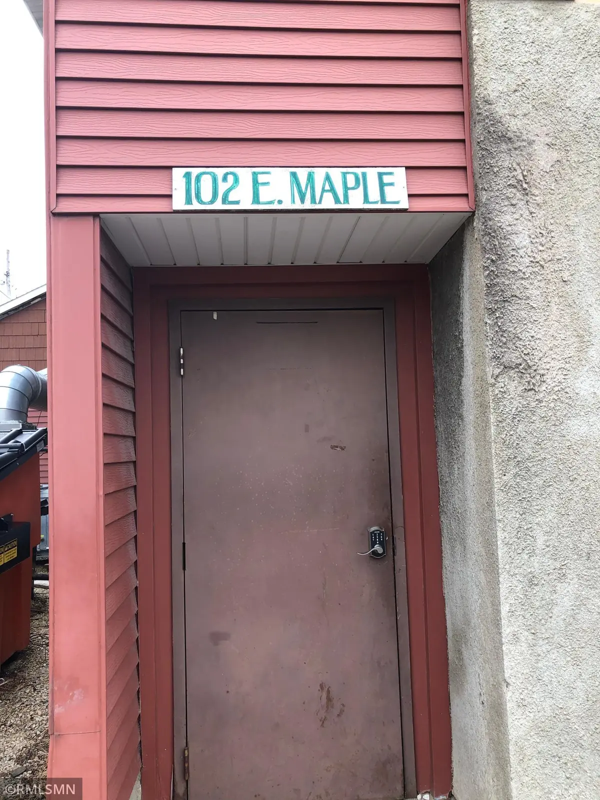 102 E Maple ST ##2, River Falls, WI 54022