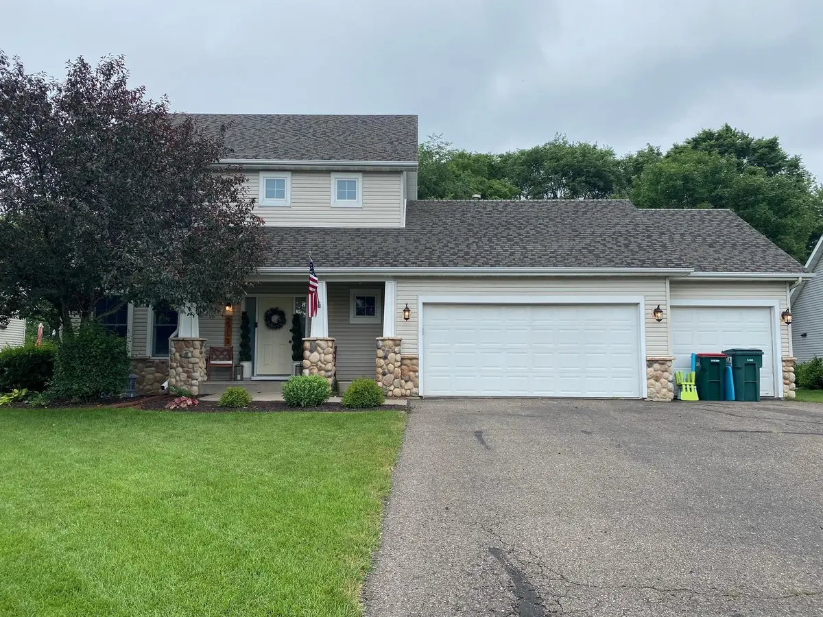 2713 Galway CT, Hudson, WI 54016