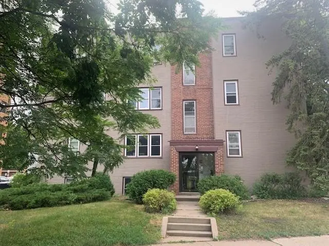 3144 W Bde Maka Ska BLVD #102, Minneapolis, MN 55416