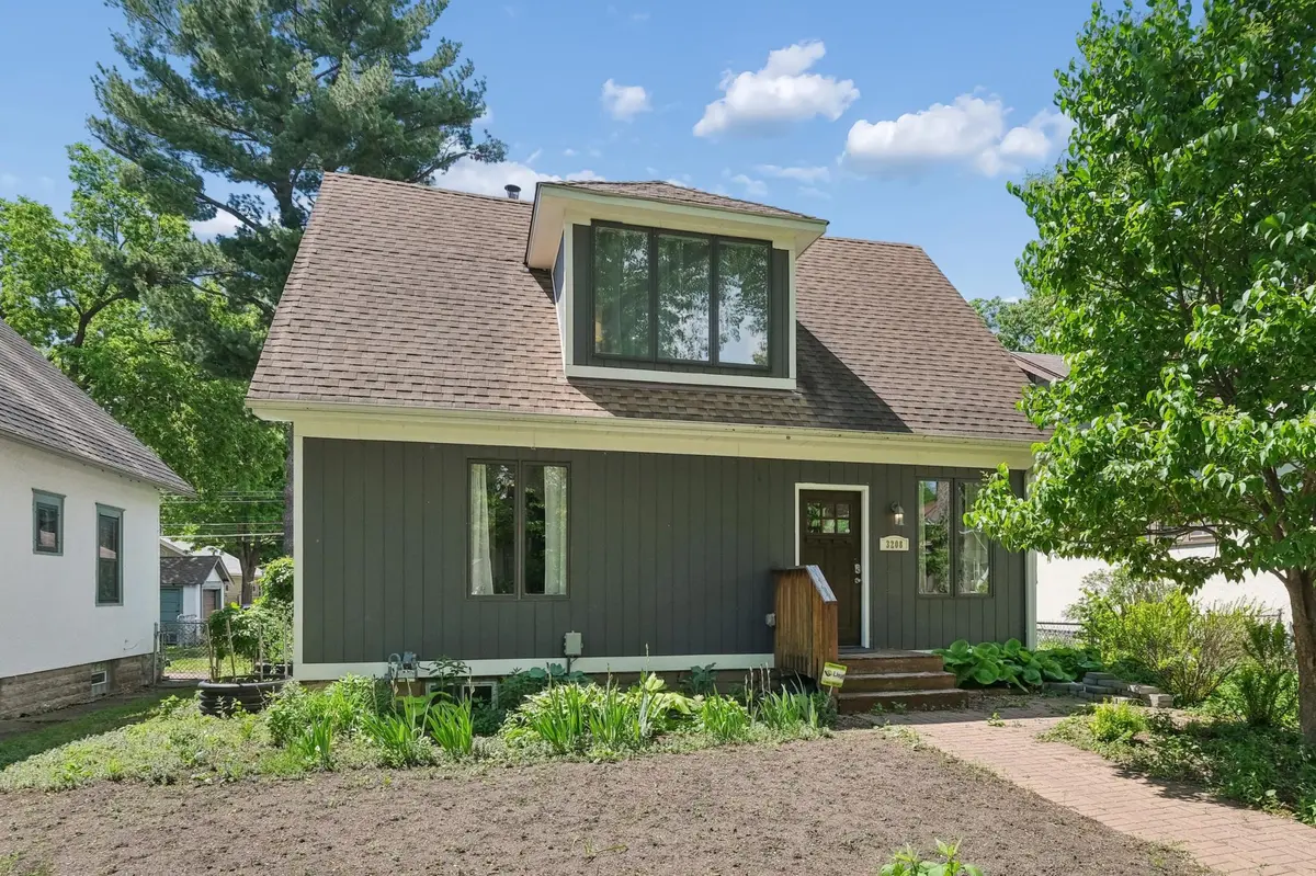3208 40th AVE S, Minneapolis, MN 55406