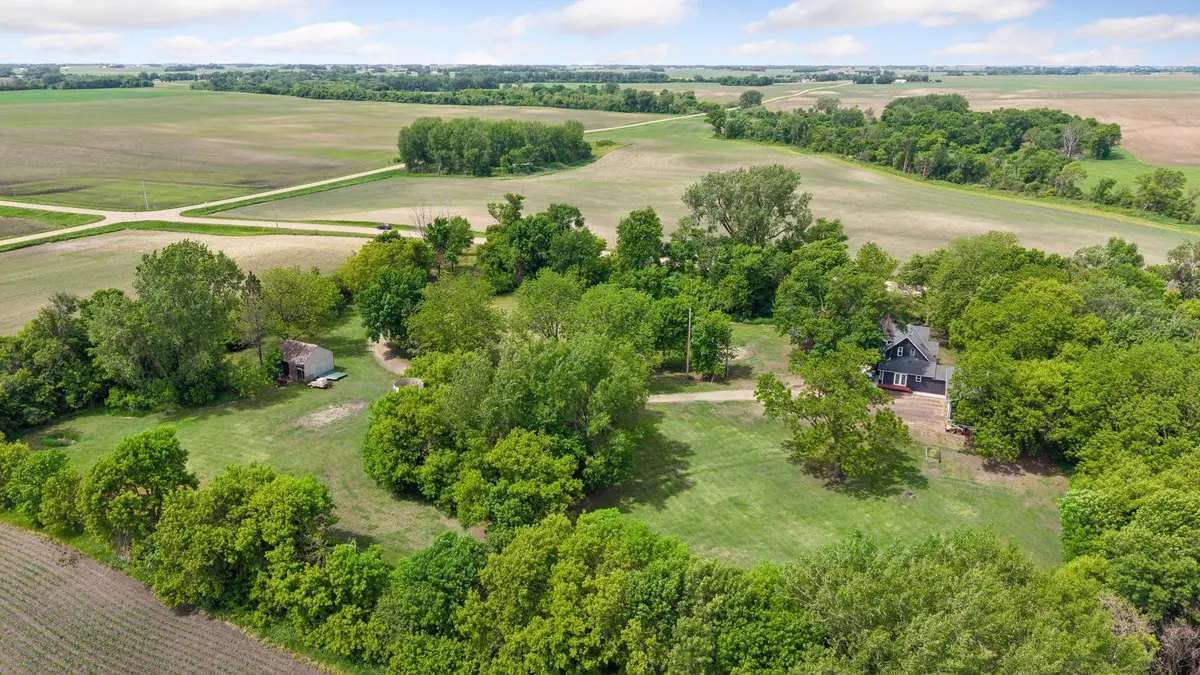 14158 590th AVE, Litchfield, MN 55355