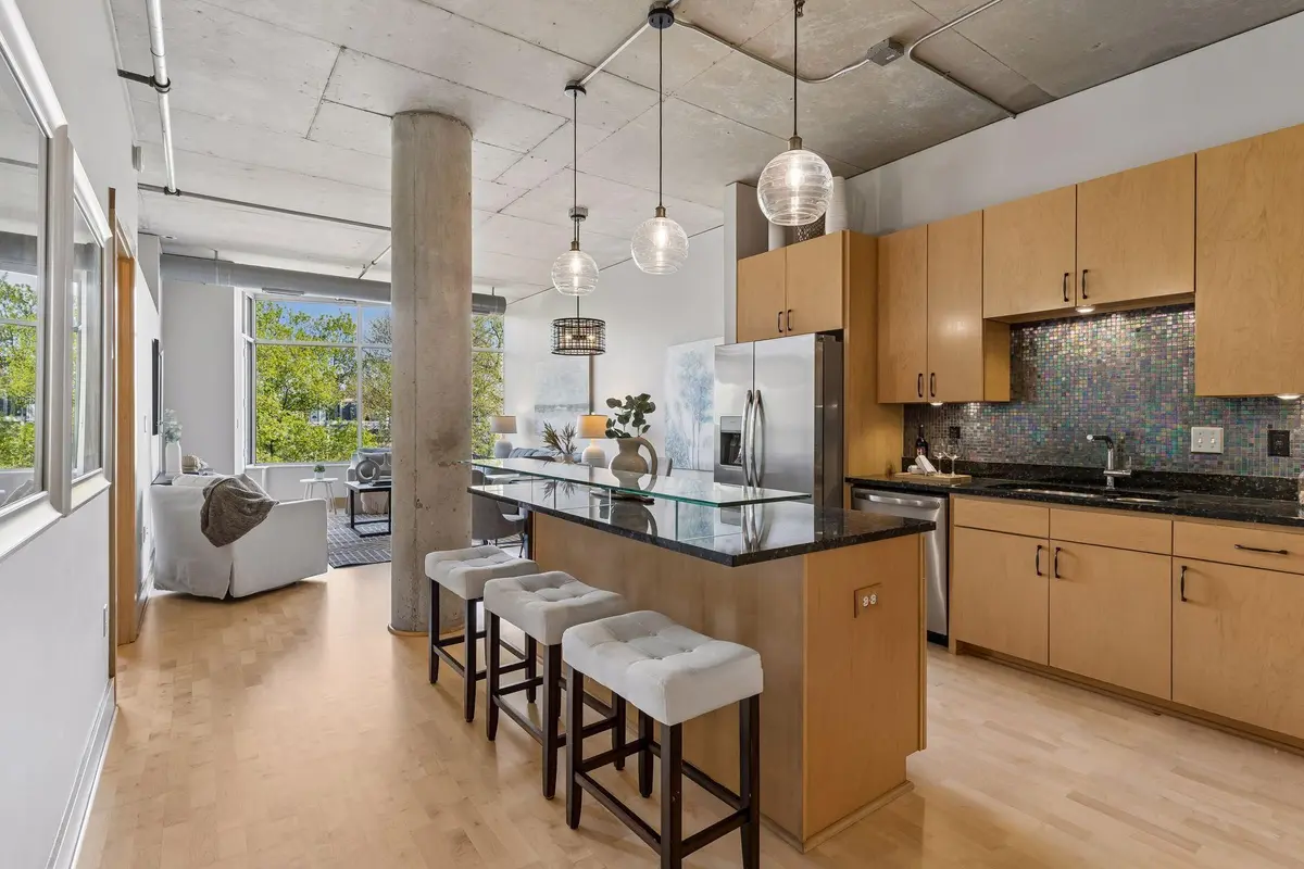 150 2nd ST NE #B305, Minneapolis, MN 55413