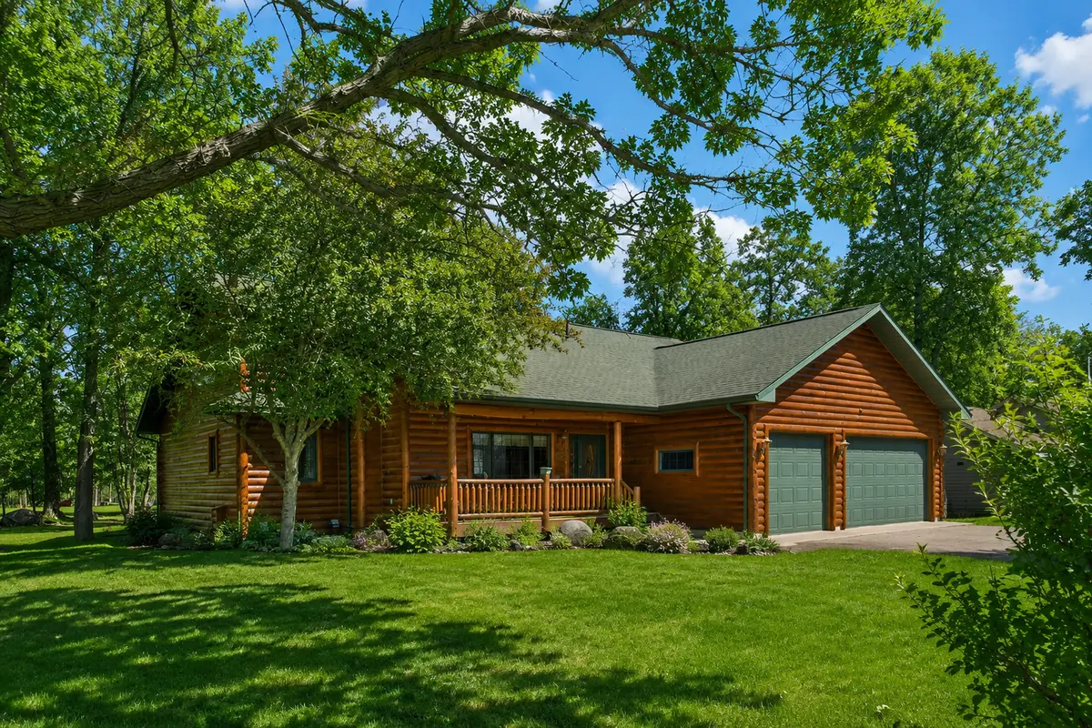 8160 Golf View TRL, Pequot Lakes, MN 56472