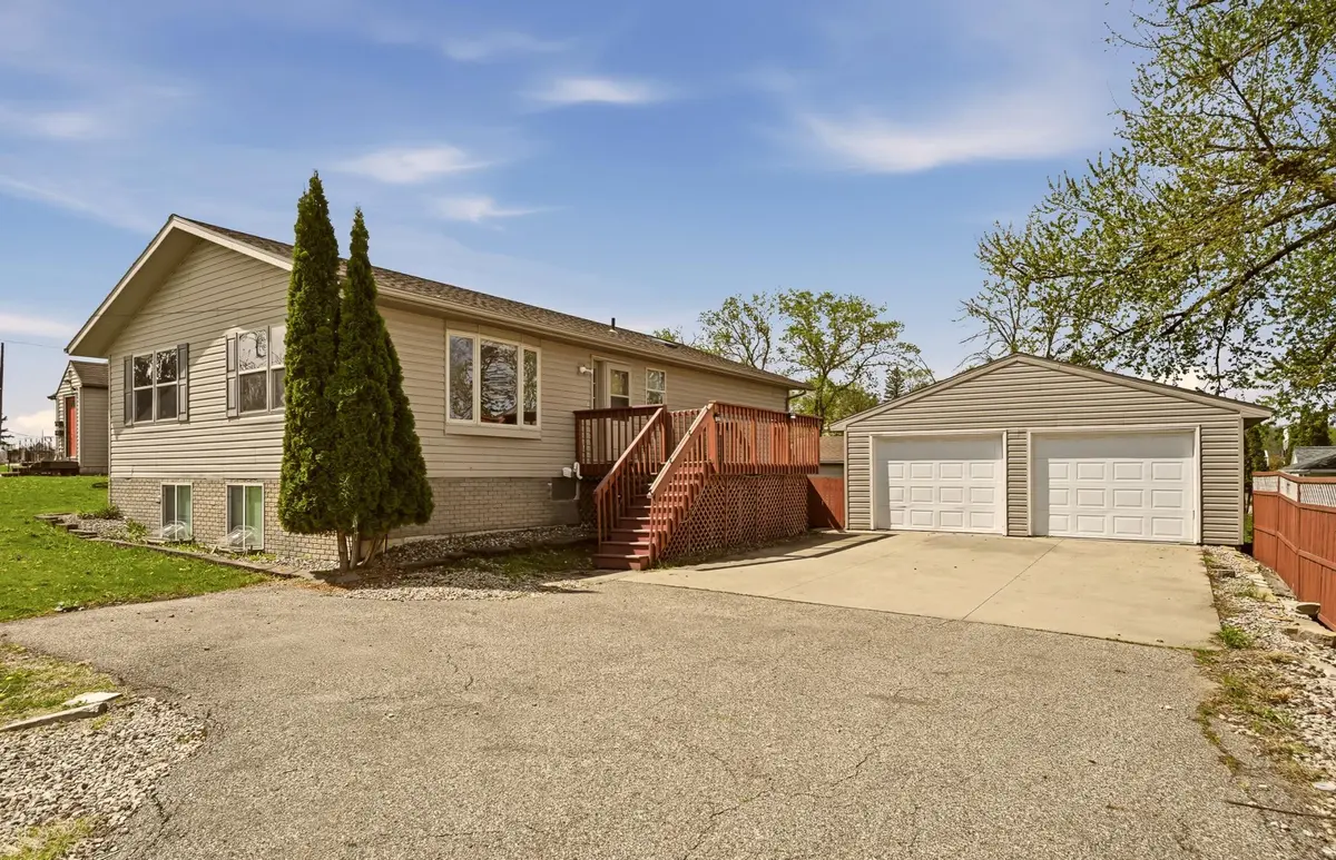 2113 3rd AVE SE, Rochester, MN 55904