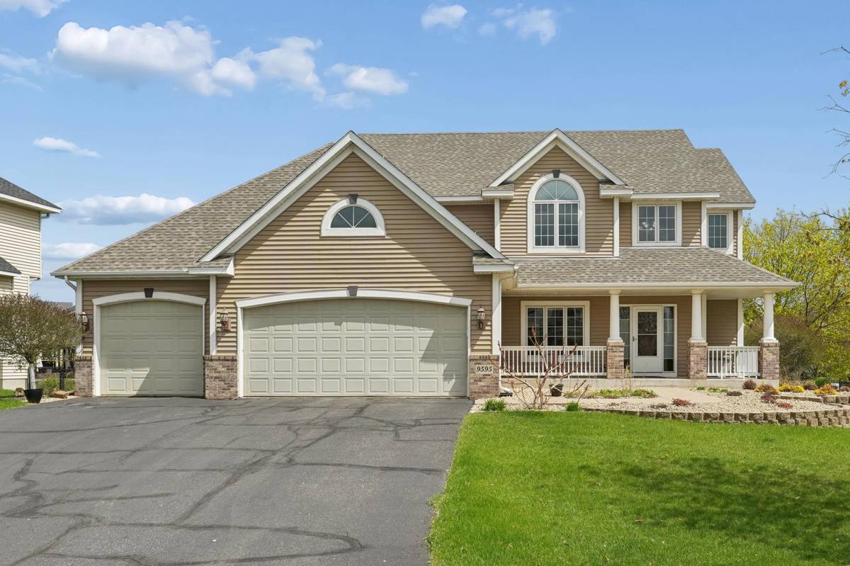 9595 Dunes AVE, Cottage Grove, MN 55016