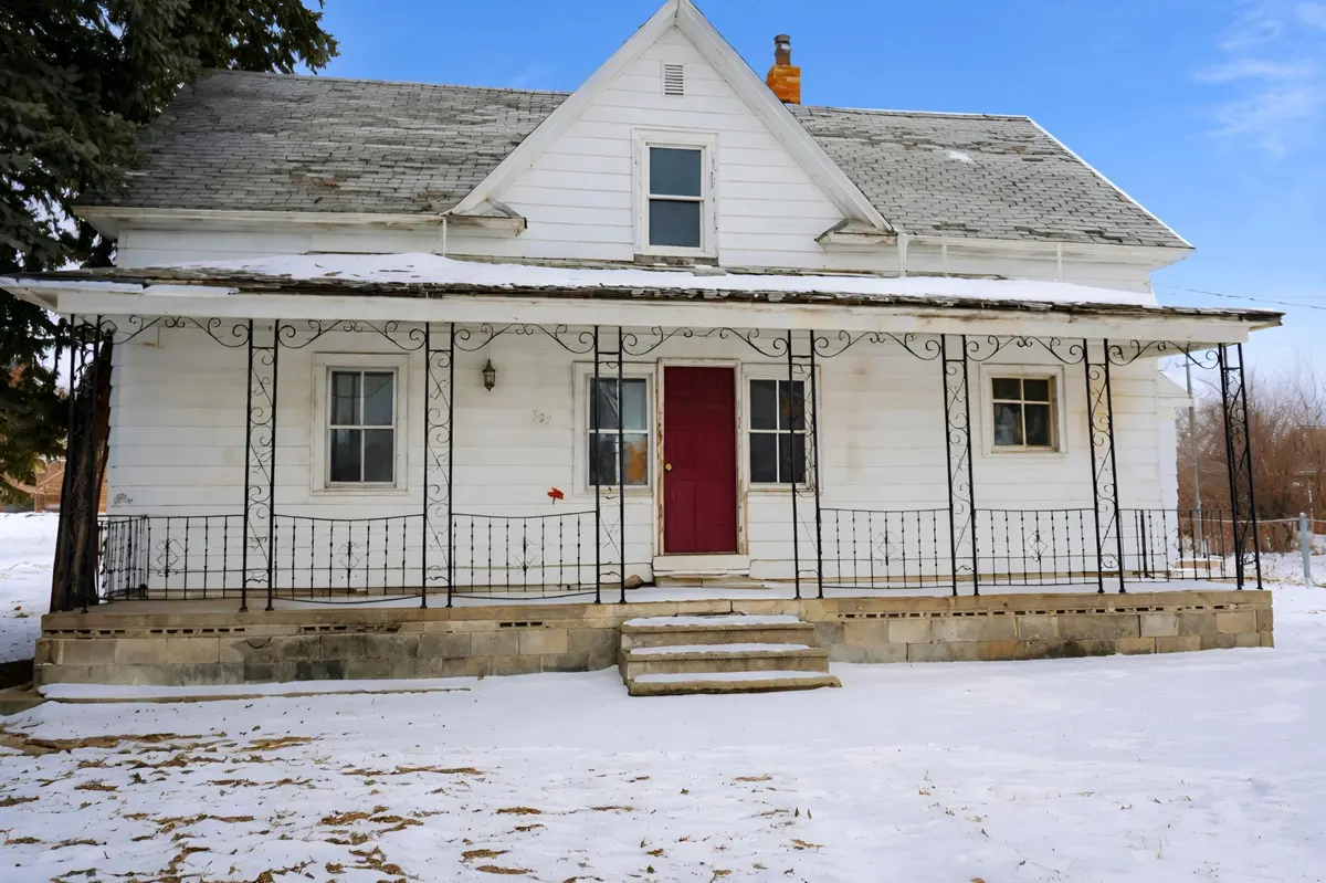 307 4th ST N, Richardton, ND 58652