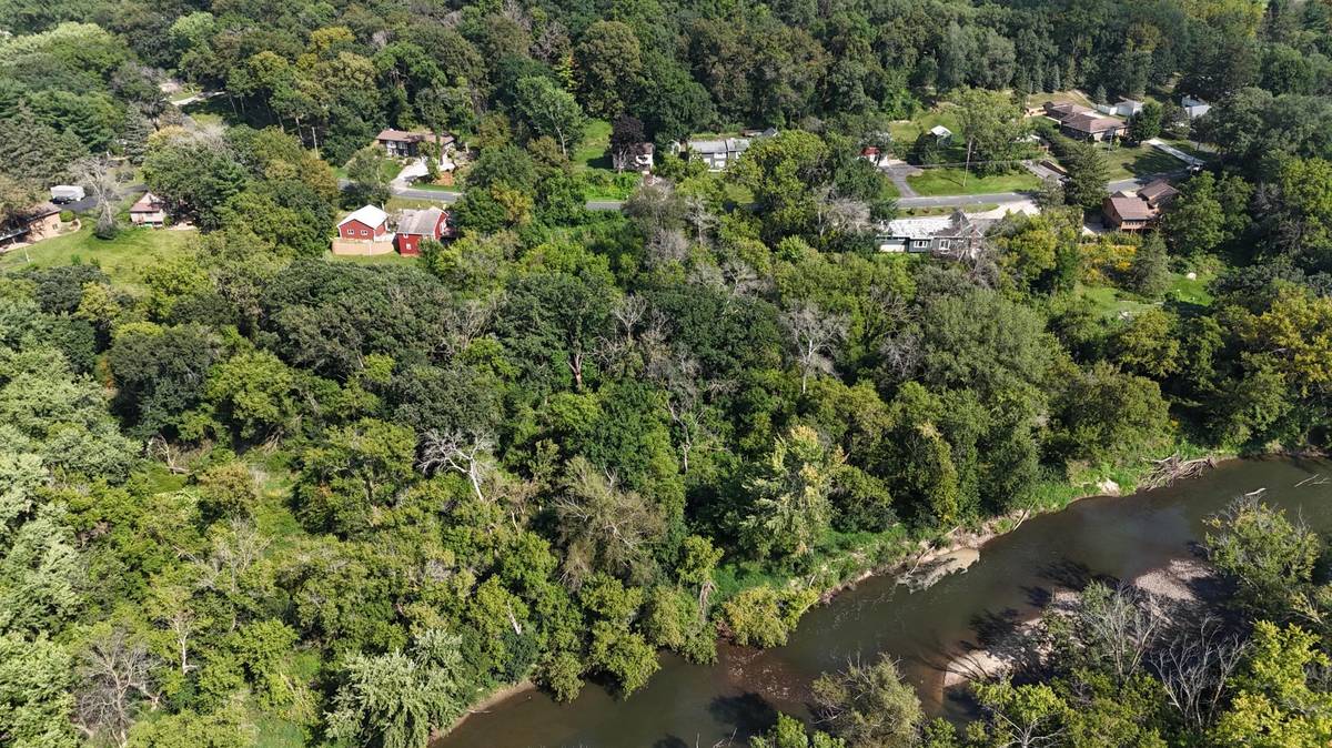 2421 East River RD NE, Rochester, MN 55906