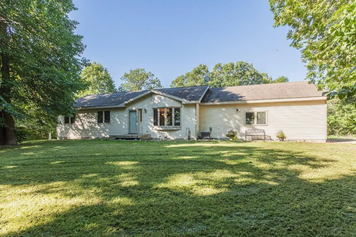 41854 215th AVE, Pelican Rapids, MN 56572