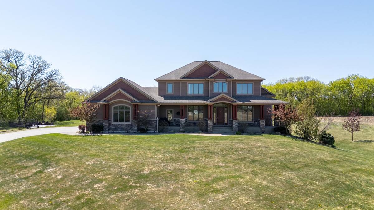 7254 County Road 117 SW, Byron, MN 55920
