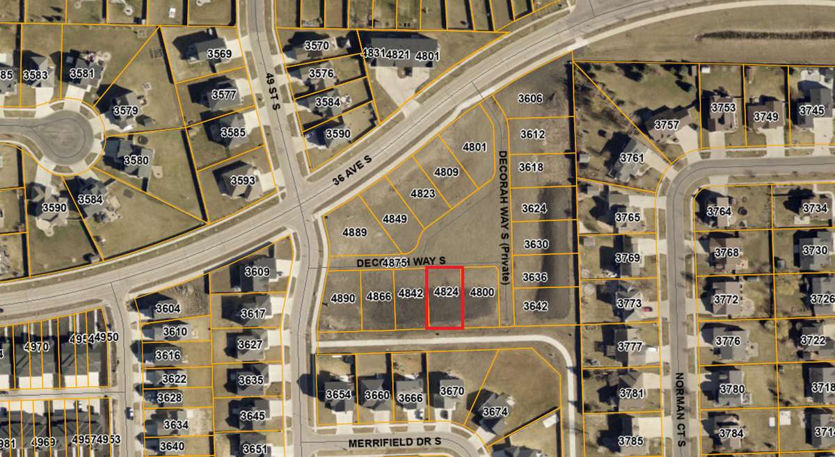 4849 Decorah WAY S, Fargo, ND 58104
