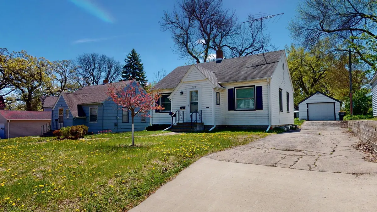 510 Johnson ST, Albert Lea, MN 56007