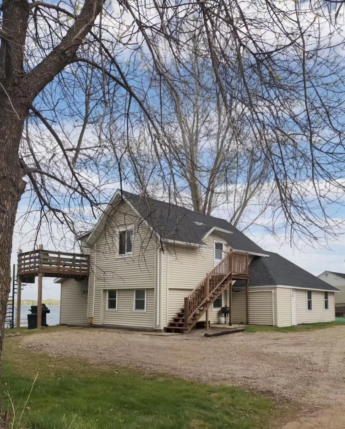 41424 Dawn TRL #Unit 2, Pelican Rapids, MN 56572