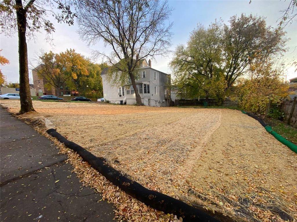 594 Brunson ST, Saint Paul, MN 55130