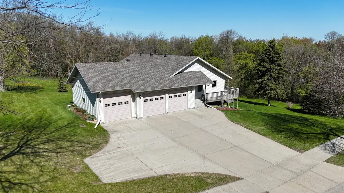 1400 S Cascade ST, Fergus Falls, MN 56537