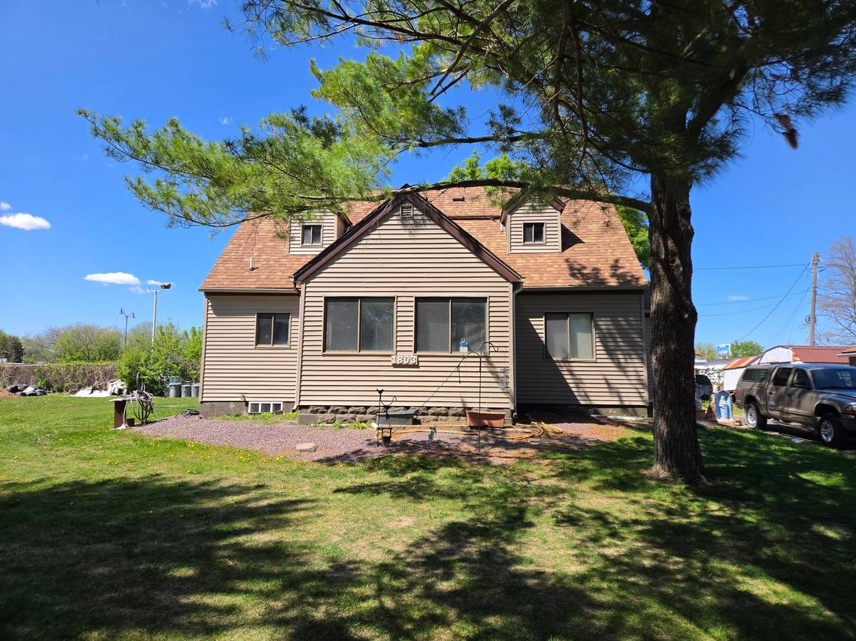 1803 SE Marshall ST, Albert Lea, MN 56007