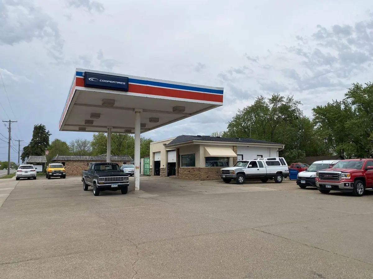 743 E Broadway ST, Monticello, MN 55362