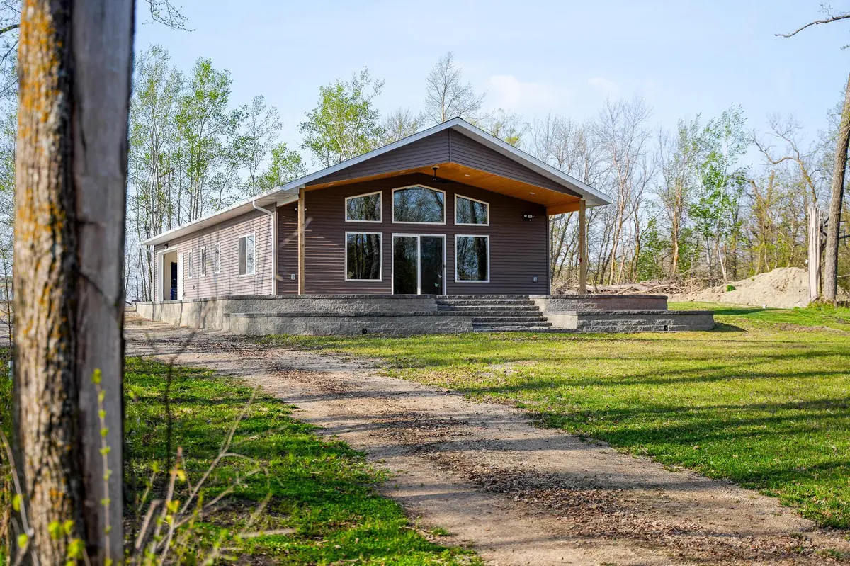 18156 420th ST SE, Winger, MN 56592