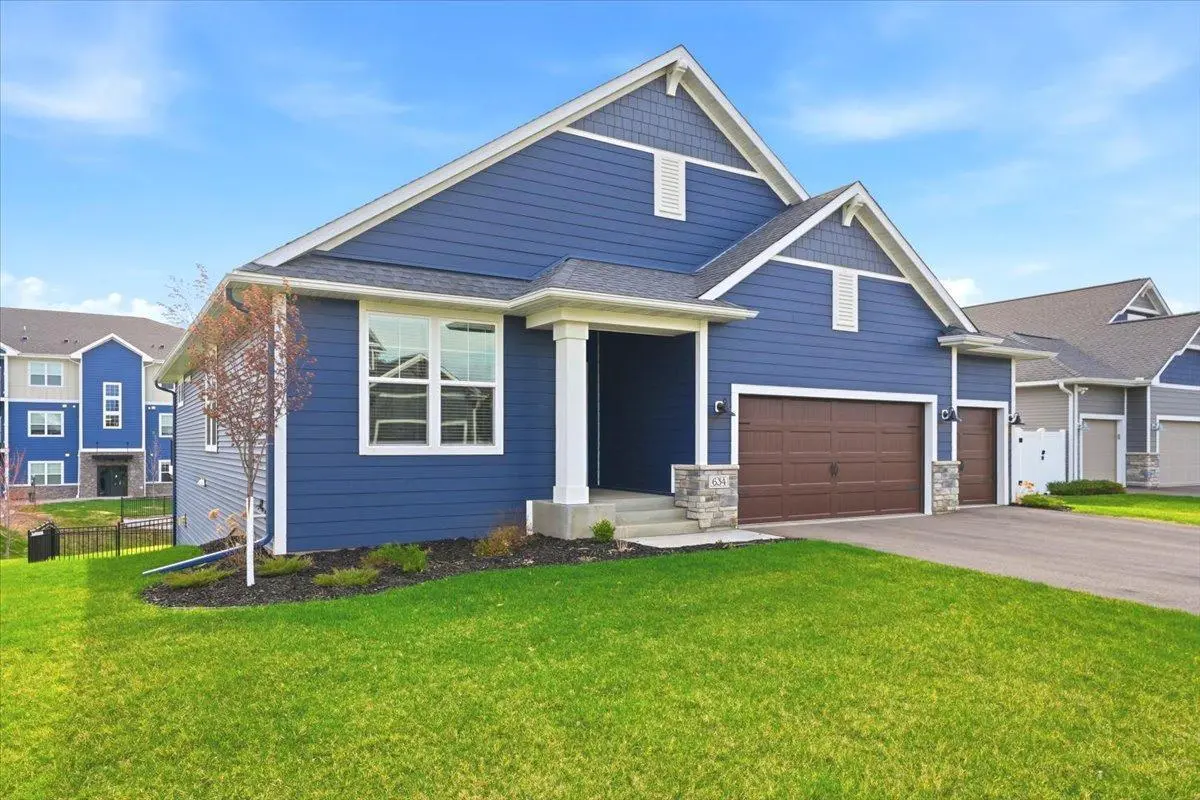 634 Elizabeth WAY, Hudson, WI 54016