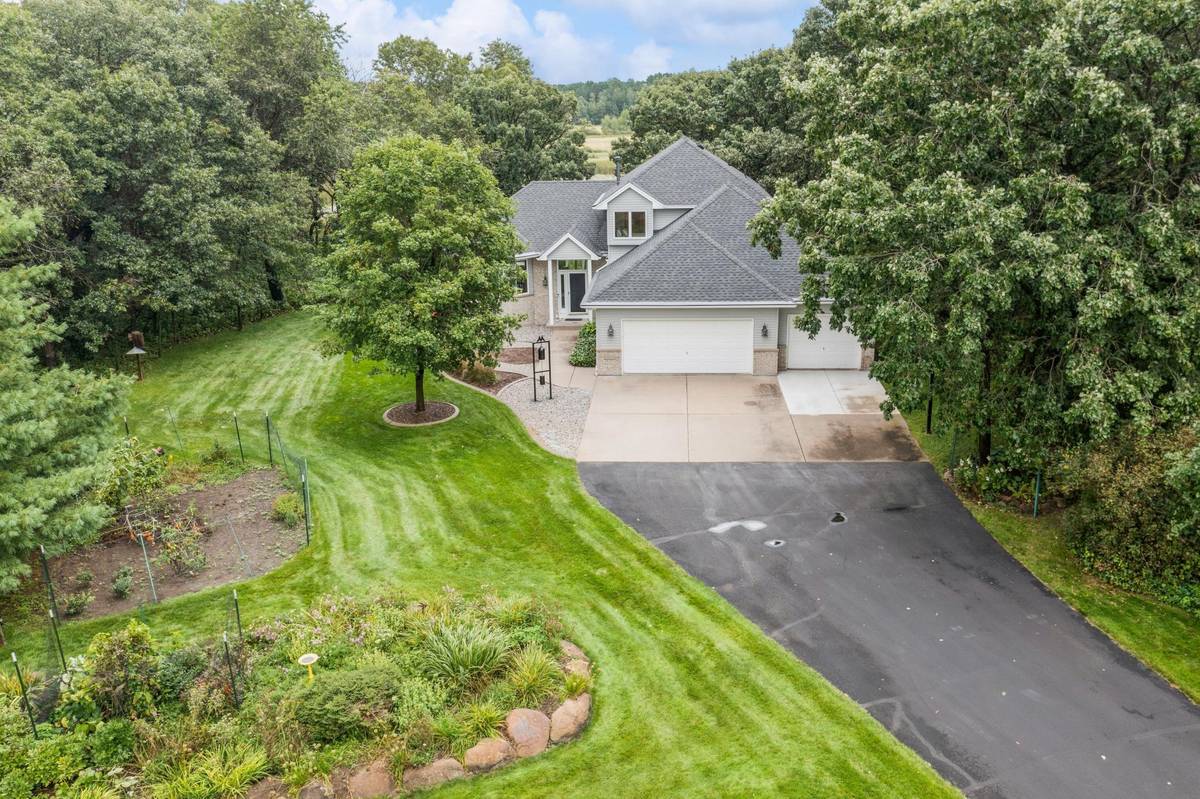 26991 140th ST NW, Zimmerman, MN 55398