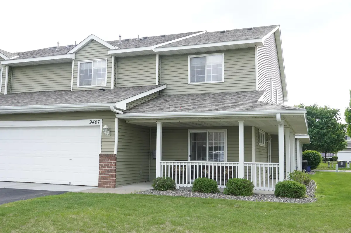 9467 Golden Eagle LN, Monticello, MN 55362