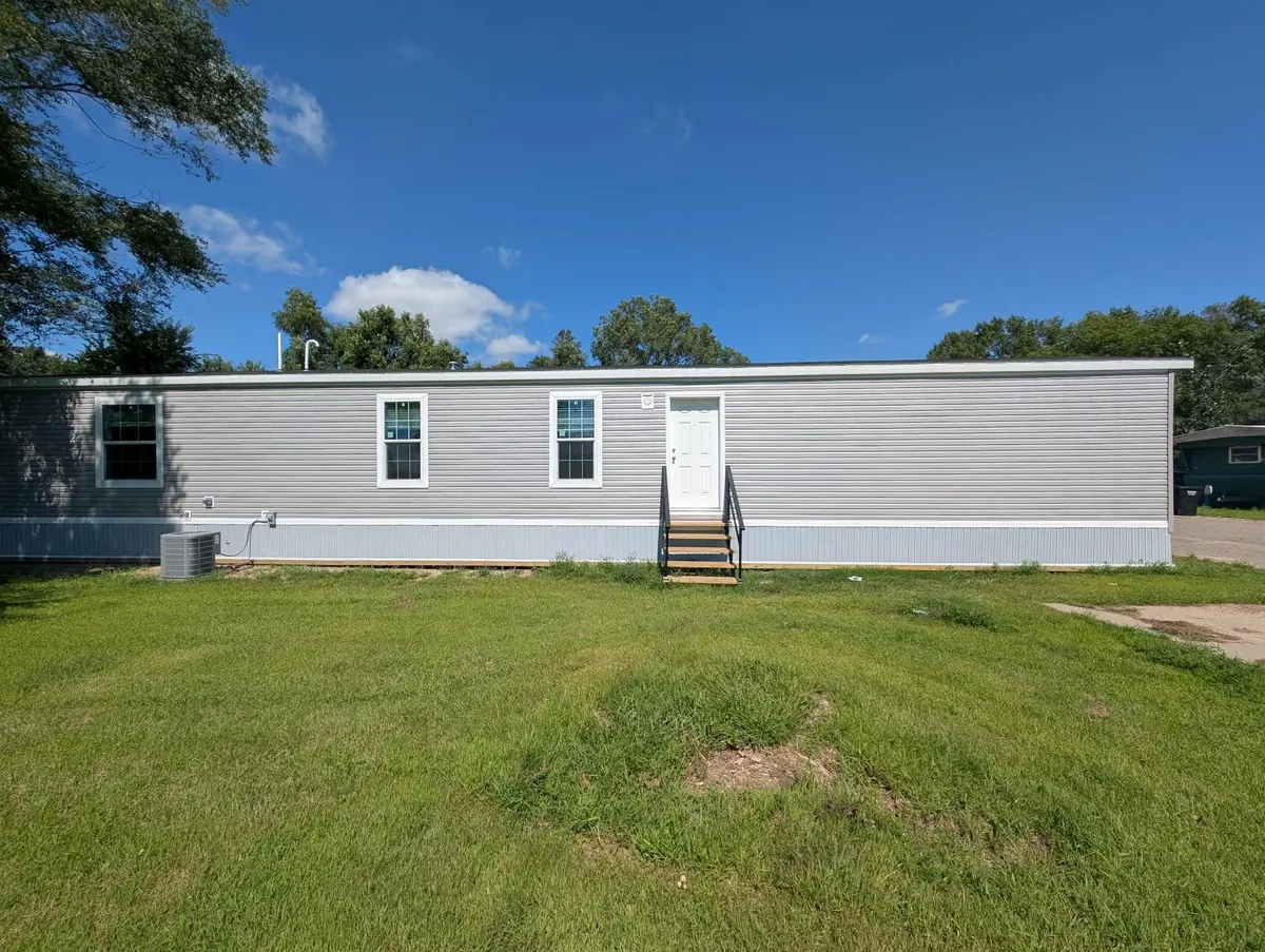 76 Rose Park, Melrose, MN 56352