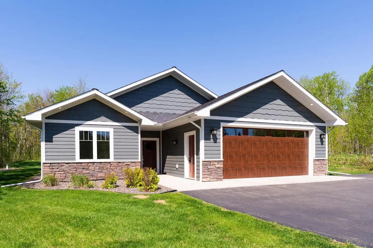 4217 Lavaque RD, Hermantown, MN 55811
