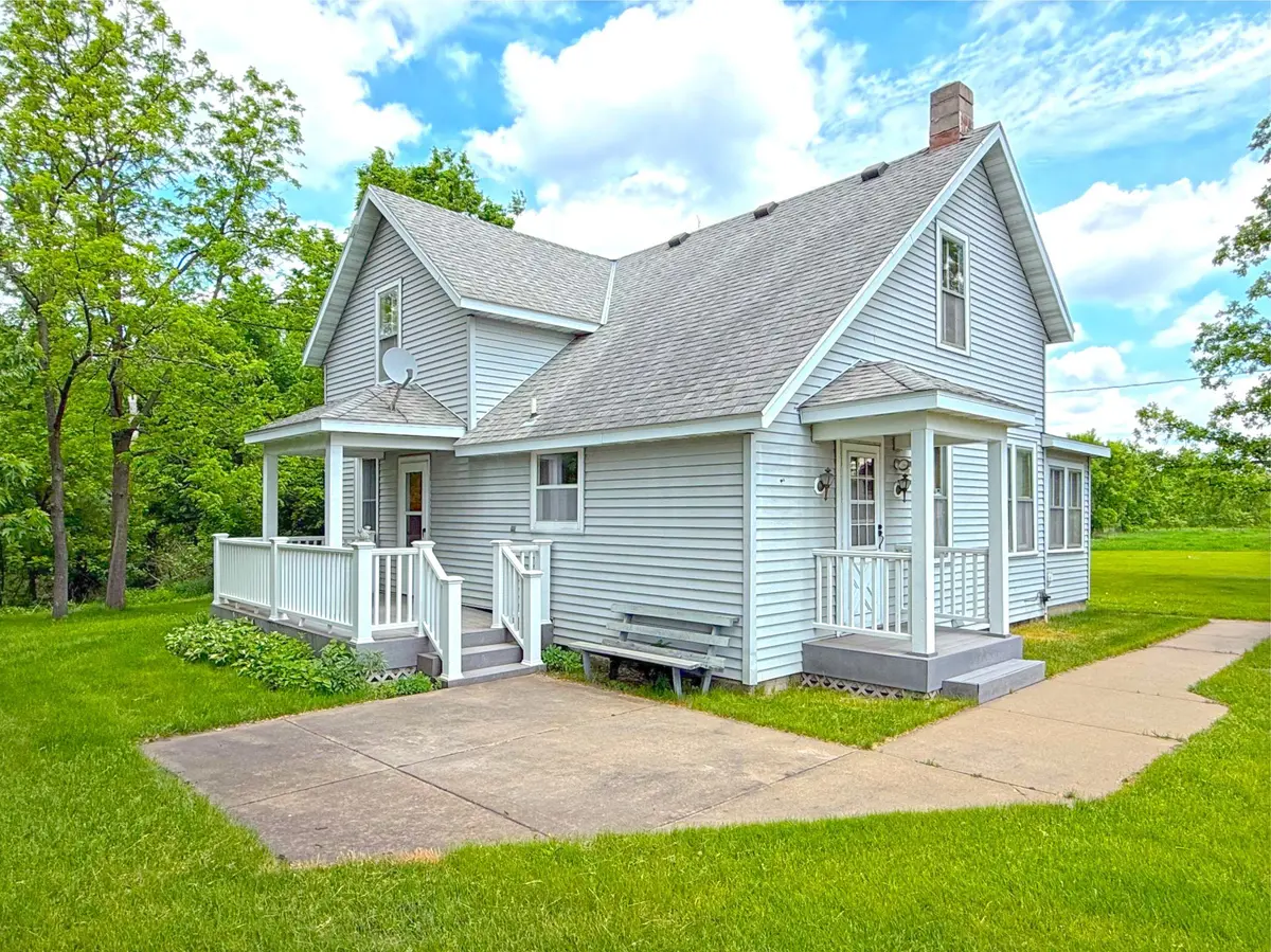21044 County Road 75, Clearwater, MN 55320
