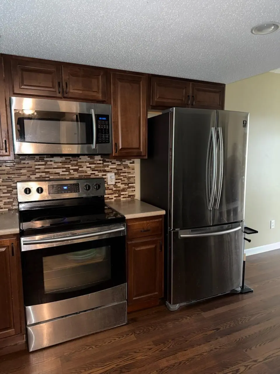 7831 89th AVE N, Brooklyn Park, MN 55445