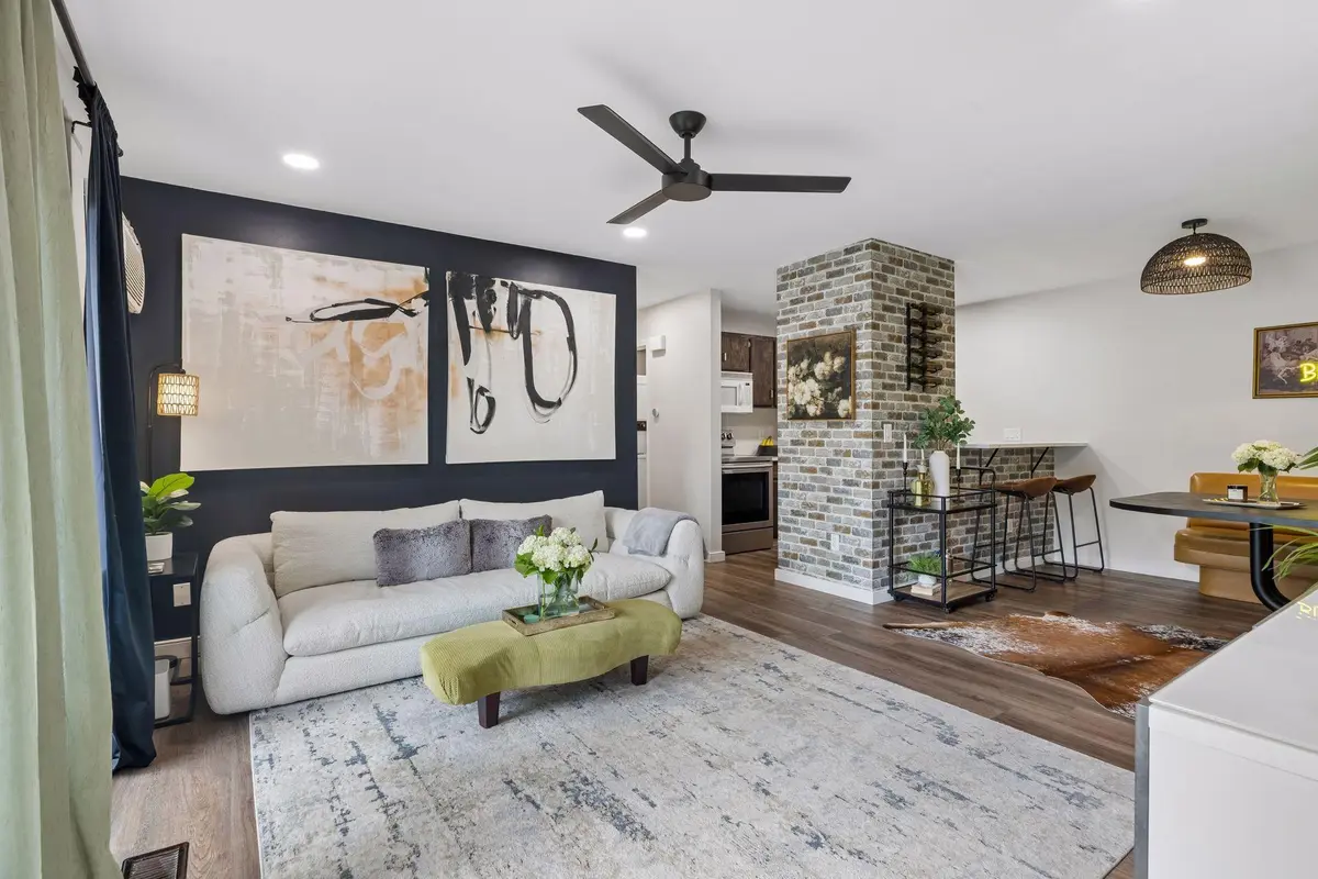 2478 Cobble Hill Alcove #D, Woodbury, MN 55125