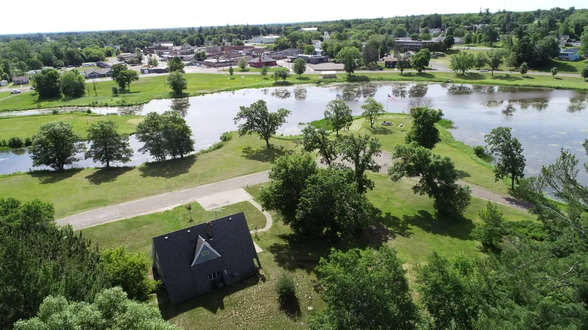 233 N Park ST, Grantsburg, WI 54840