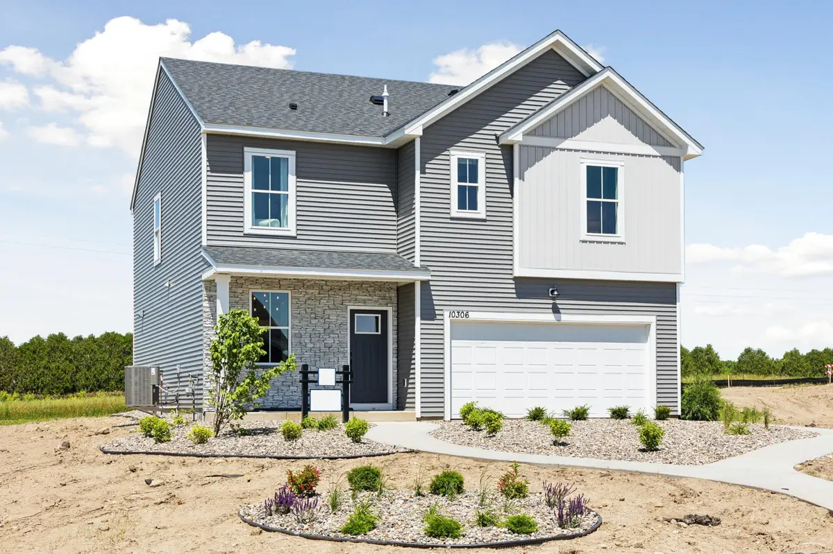 10306 Duval RD, Woodbury, MN 55129
