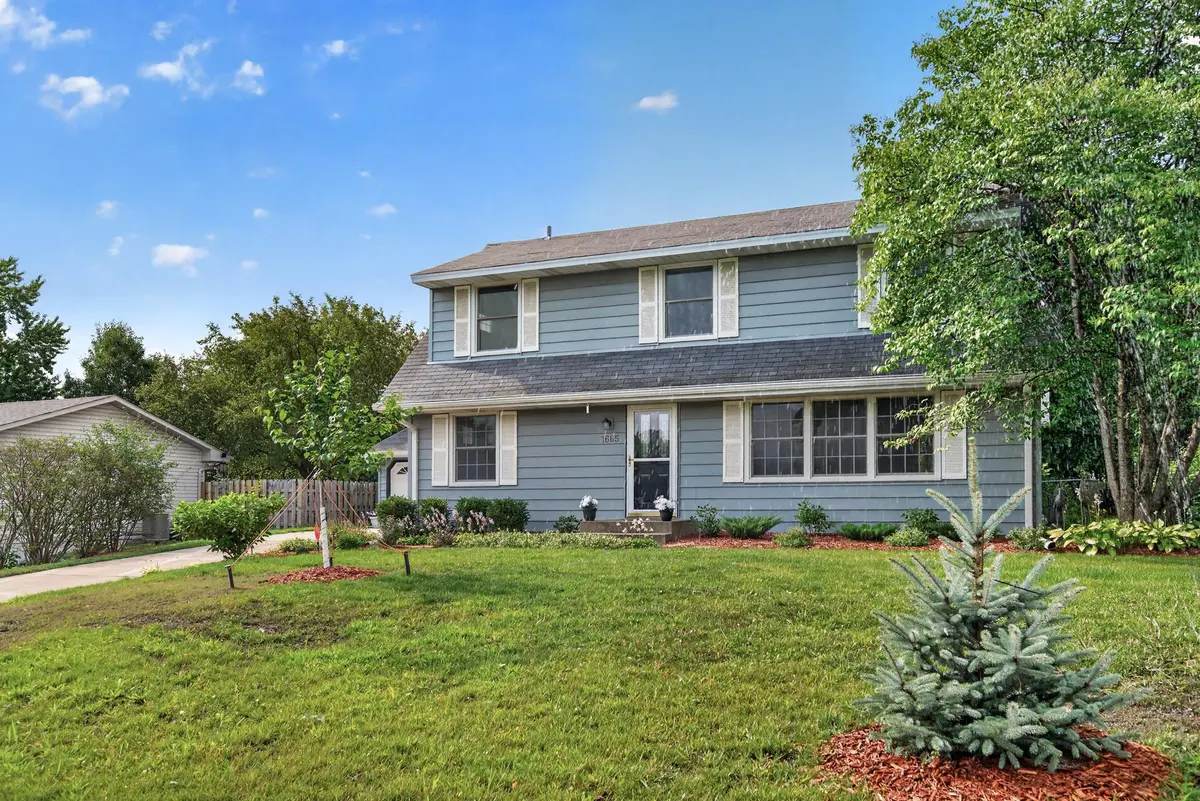 1665 5th ST NW, New Brighton, MN 55112